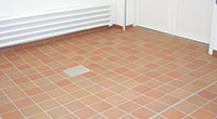 Garagenboden mit Spaltplatten